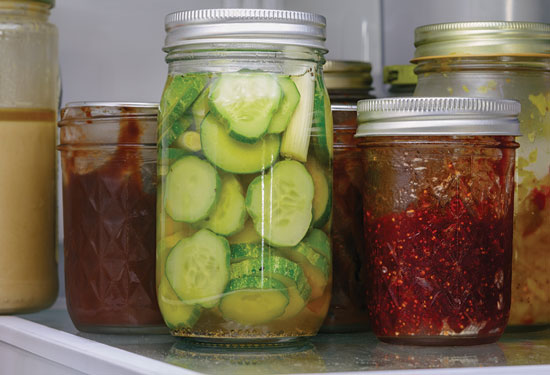 Refrigerator pickling helps maintain the longevity of vegetables without the need for fermentation or canning equipment.